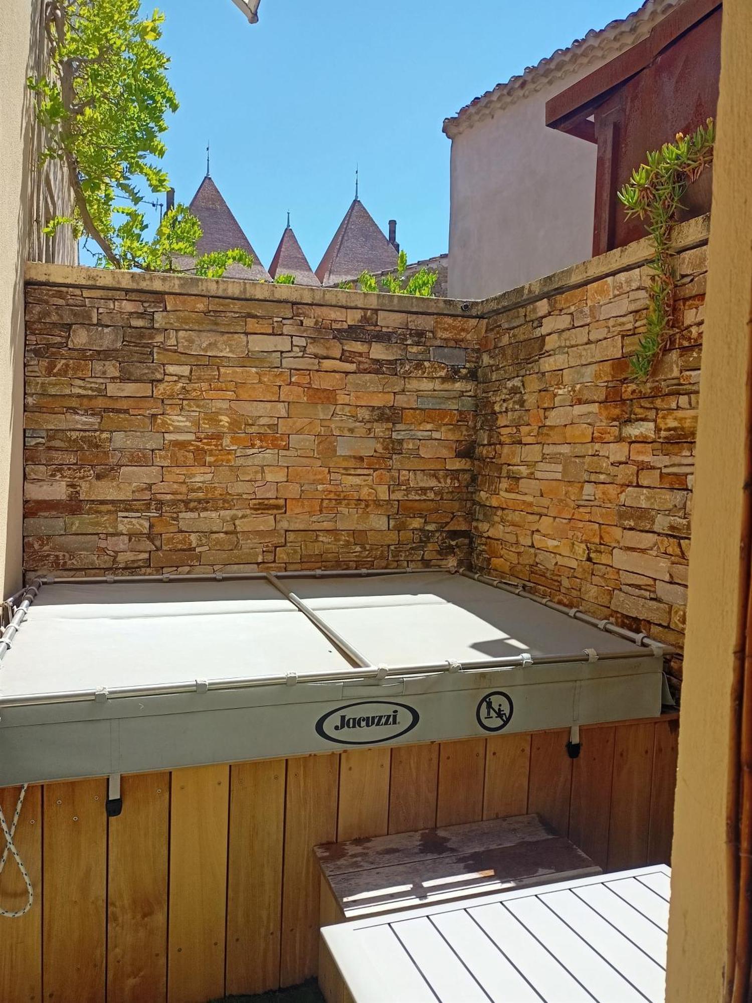 Un Gite Dans La Cite Carcassonne Buitenkant foto